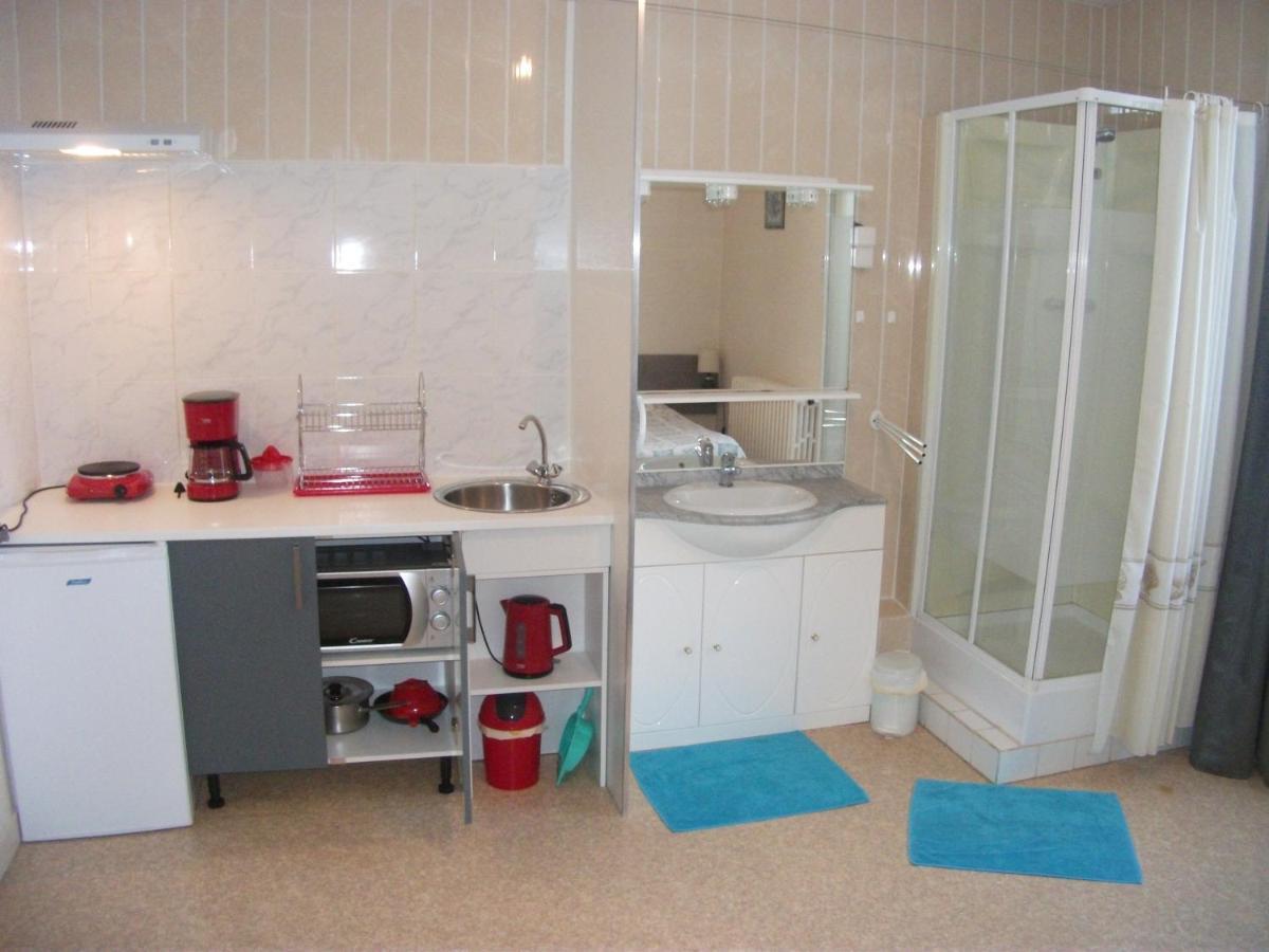 Hotel Restaurant De La Gare La Roche-Posay Εξωτερικό φωτογραφία